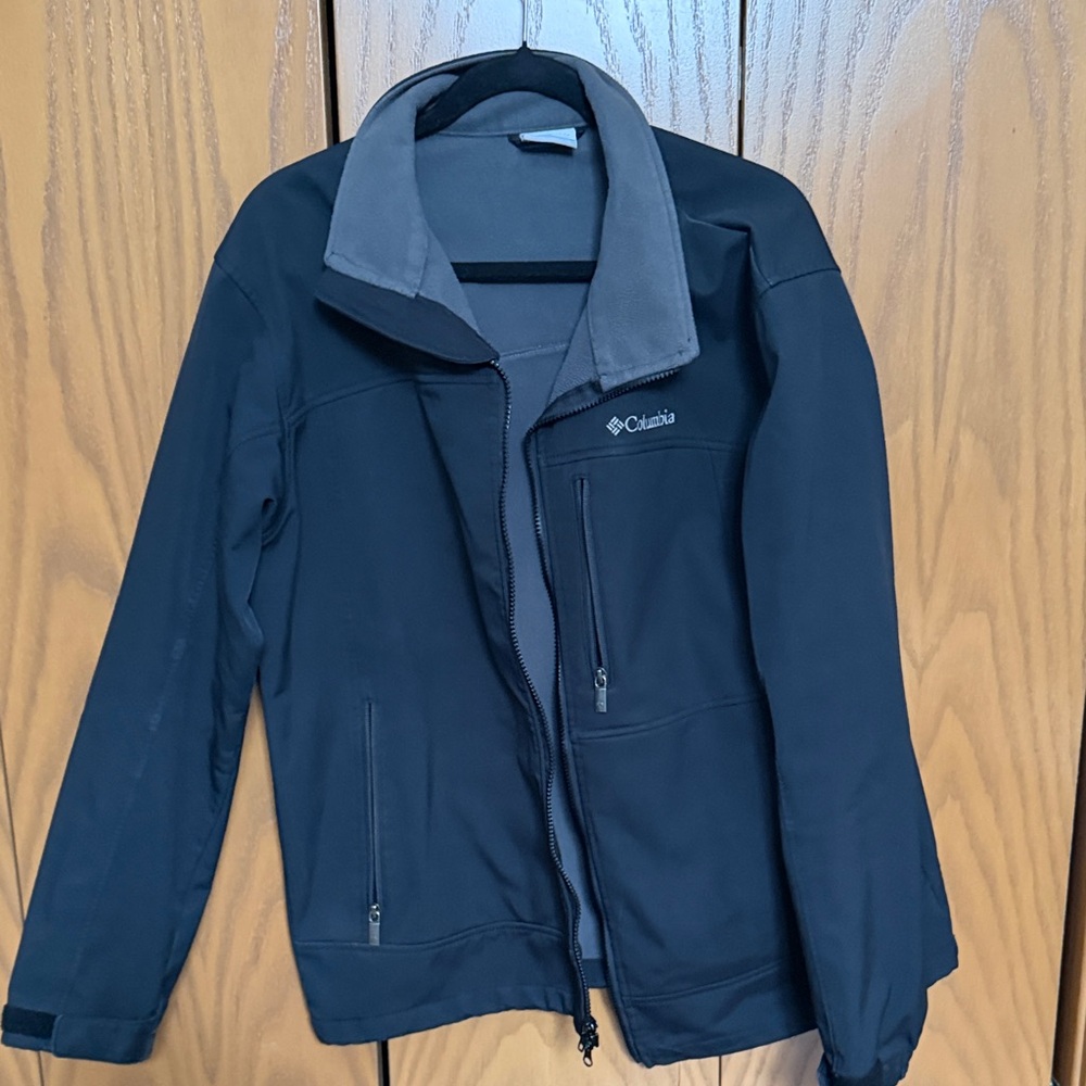 Columbia Women's Softshell Jacket